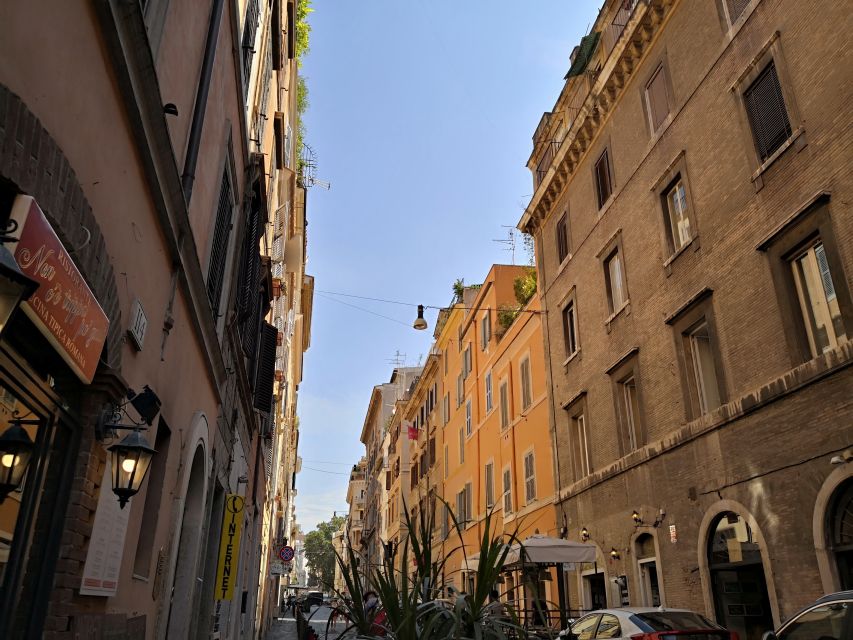 Rome: Gourmet Pizza at Sunset Near the Colosseum - Who should book this Roman pizza tour?
