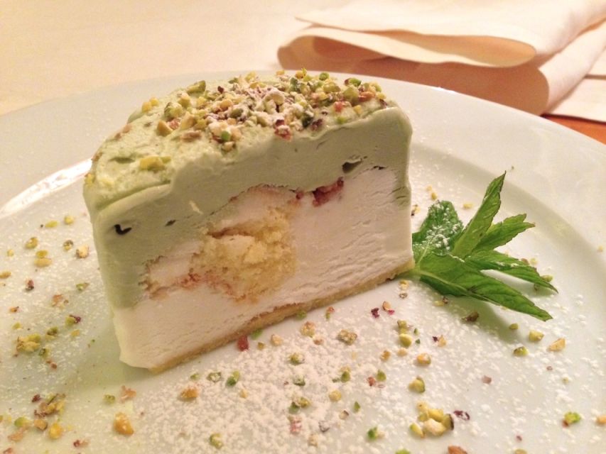 Rome: Gourmet Wine and Dine in a Luxury Restaurant - A seasonal main course of beef or fish