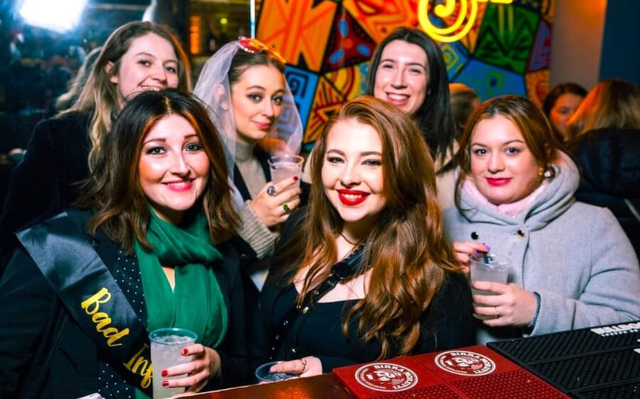 Rome: Guided Bar Crawl in Trastevere - Starting at Giordano Bruno in Campo de’ Fiori