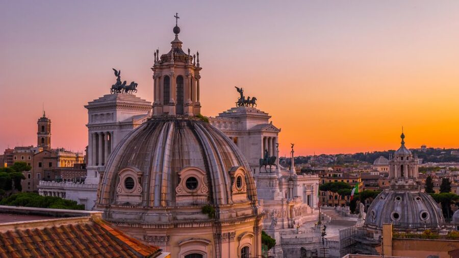 Rome: Guided City Center Evening Sightseeing Walking Tour - Piazza della Rotonda and the ancient Pantheon