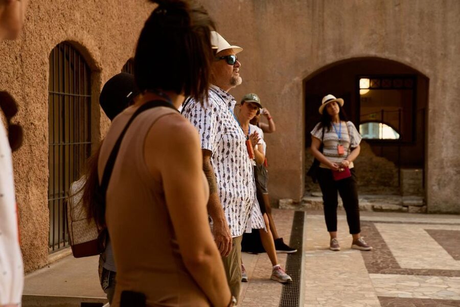 Rome: Guided Colosseum Arena & Forum Experience - Guides who turn stones into a story