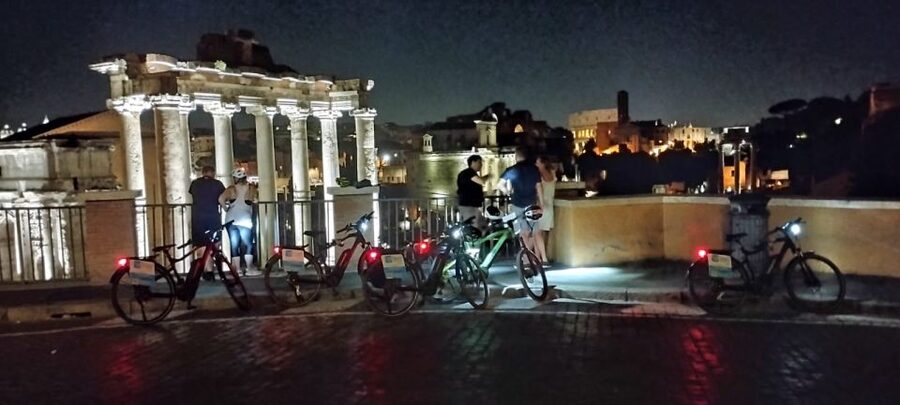 Rome: Guided eBike Evening Tour with italian Aperitif - The Italian Aperitif Near the Pantheon