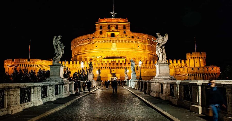 Rome: Guided Haunted Rome Ghost Tour with Dowsing Rods - The Fountain of the Mask and Piazza Farnese