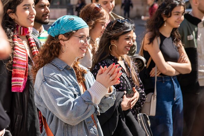 Rome: Guided Small Group Walking Tour of City Highlights - What the guides add to the experience