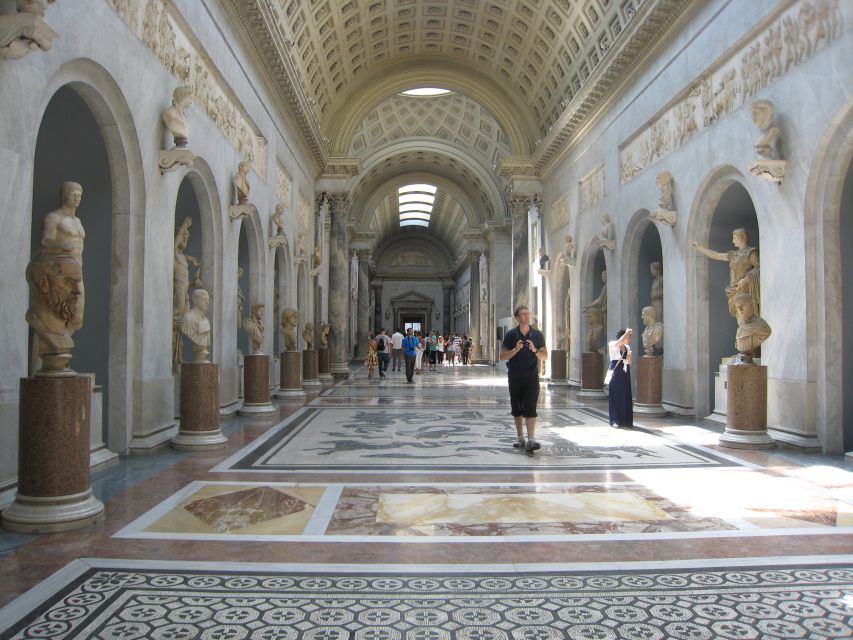 Rome: Guided Tour of St. Peter’s Basilica & Panoramic Dome - What the $40 price is buying