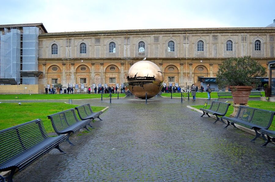 Rome: Guided Tour of St. Peter’s Basilica & Panoramic Dome - Who should choose this tour?