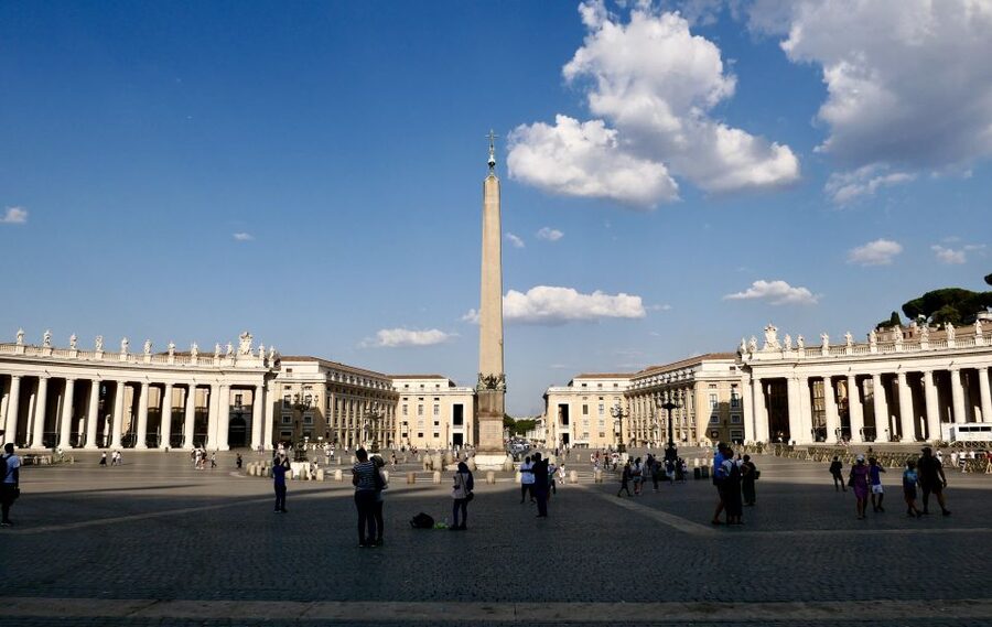 Rome: Guided Tour of St. Peter's Basilica with Dome Climb - The View From 136 Meters