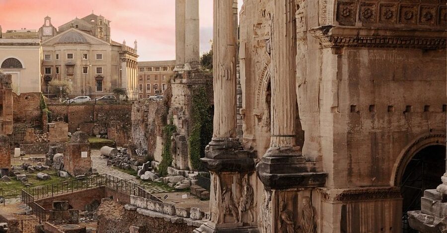 Rome: Guided Tour of the Colosseum - Time, Heat, and Walking Conditions