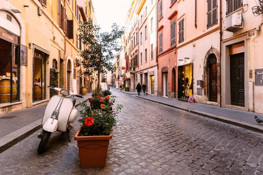 Rome: Guided Tour Of The Hidden Treasures of Trastevere - Crossing Ponte Sisto With a Local Guide