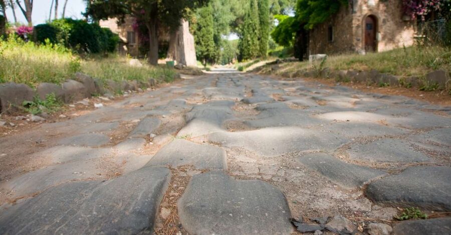 Rome: Guided Underground Tour - What the transfer adds to the experience