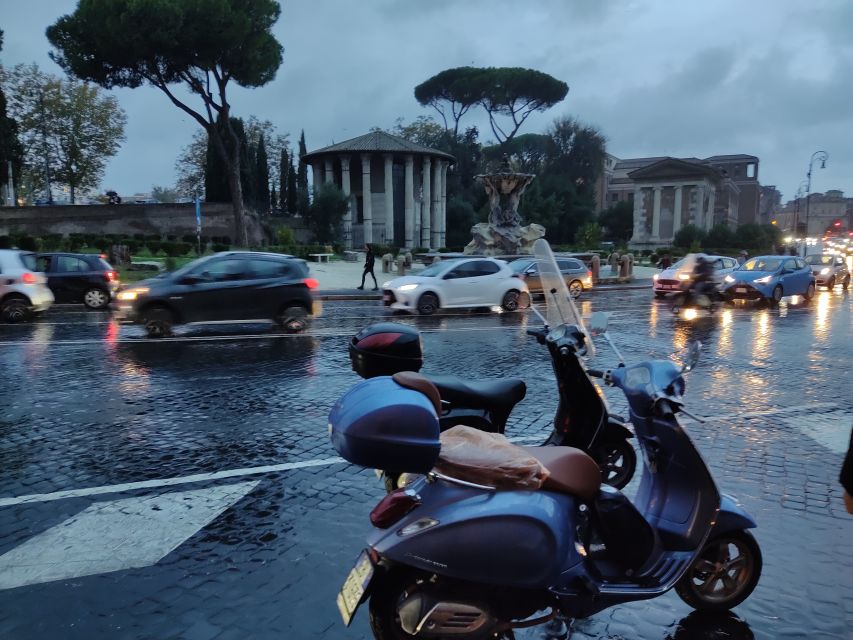 Rome: Guided Vespa City Tour - Rome from the back of a Vespa