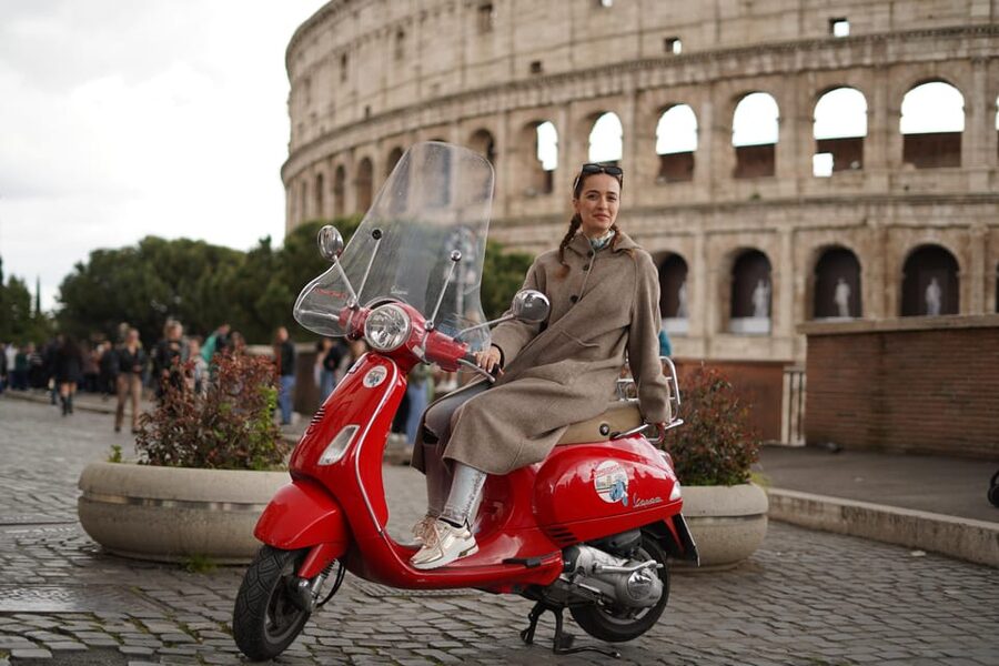 Rome: Guided Vespa Tour with Photo Stops - The Colosseum photo stop