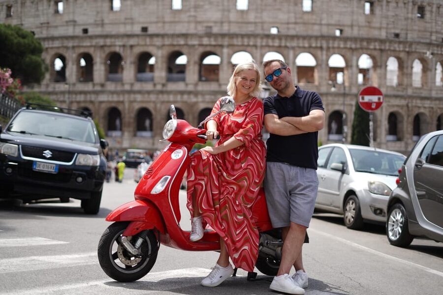 Rome: Guided Vespa Tour with Photo Stops - Circus Maximus and the route across ancient Rome