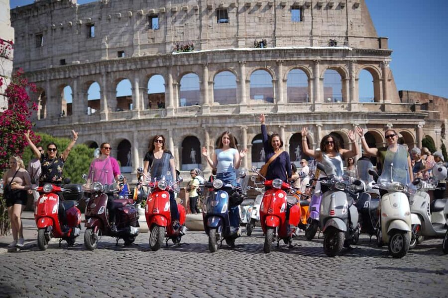 Rome: Guided Vespa Tour with Professional Photoshoot - Meeting at Caffe Roma Near the Colosseum