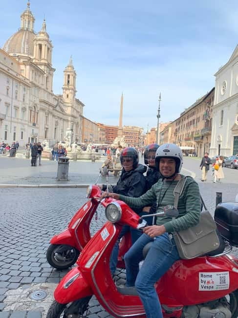 Rome: Guided Vespa Tour with Self-Drive or as a Passenger - Self-drive or passenger: choose carefully