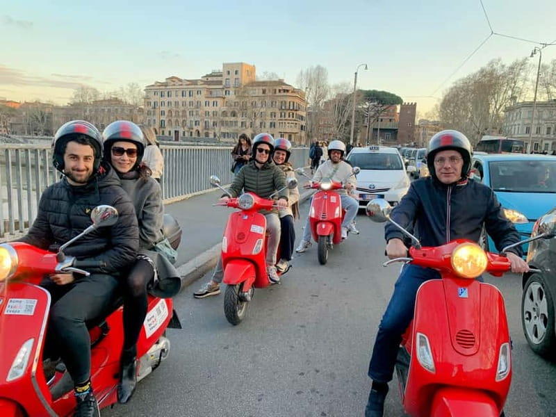 Rome: Guided Vespa Tour with Self-Drive or as a Passenger - Colosseum views and the Quirinal Hill route