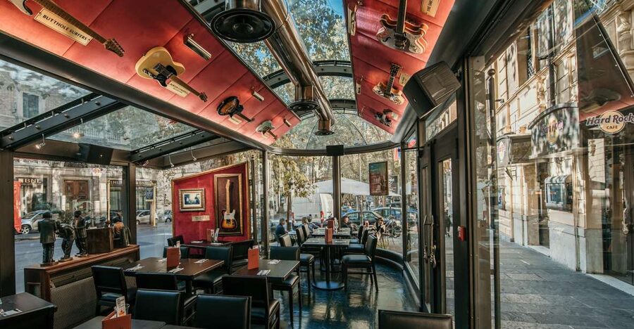 Rome: Hard Rock Cafe Experience - Choosing between the Gold and Diamond menus
