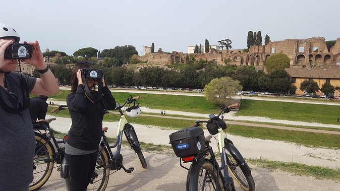 Rome: Highlights Bike Tour - Circus Maximus and the ride back