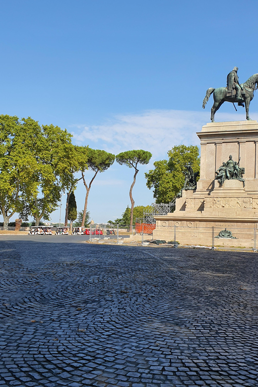 Rome: Highlights Golf Cart Tour with Pizza Snack & Gelato - Spanish Steps and a Taste of Local Snacks