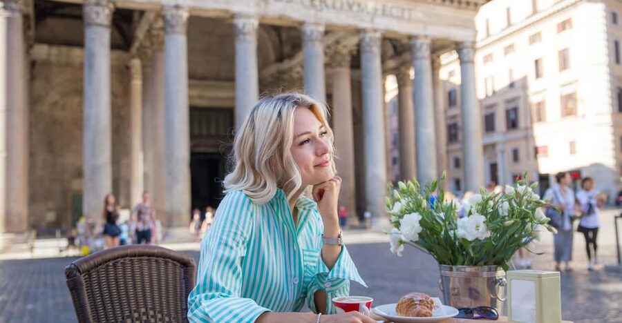 Rome: Highlights Photo Shoot for Memorable Moments - A Rome photo session built around classic views