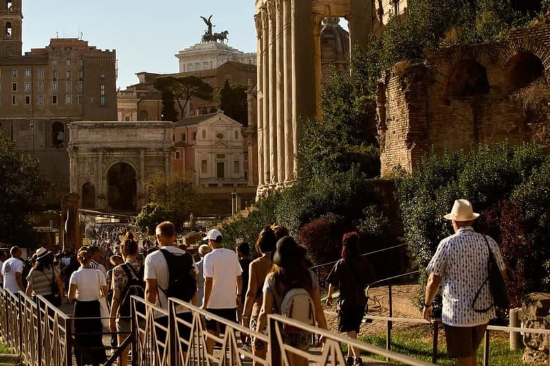 Rome: Highlights Vatican & Colosseum in 1 Day - The two-hour break and getting across Rome