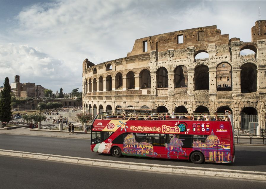 Rome: Hop-On Hop-Off Bus, Roman Forum & Colosseum Tour - One booking for Ancient Rome and city sightseeing