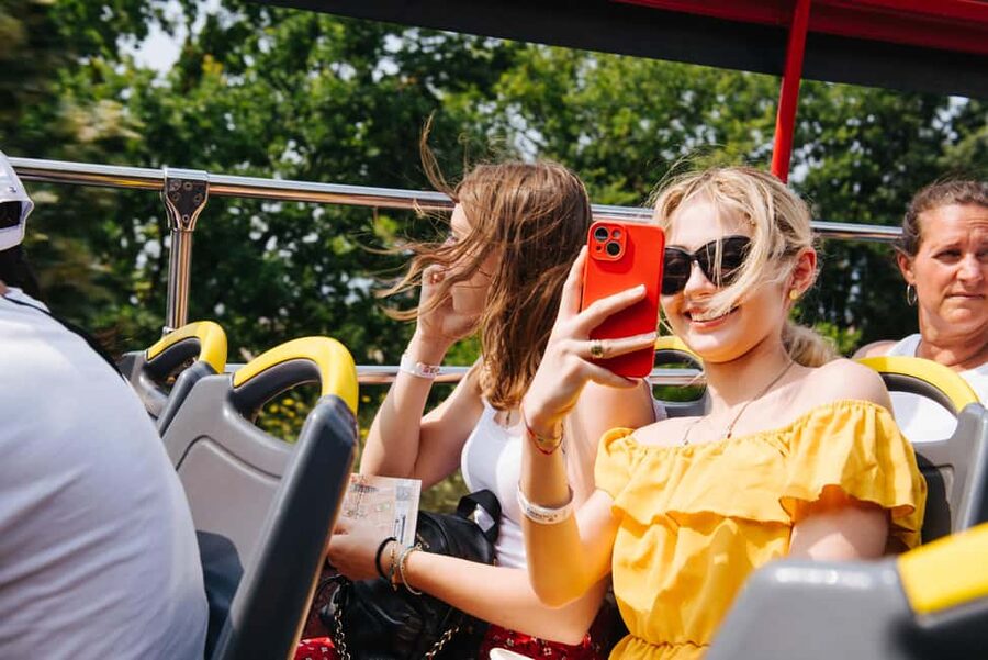 Rome: Hop-on Hop-off Bus Tour and Colosseum Experience - Practical problems to avoid