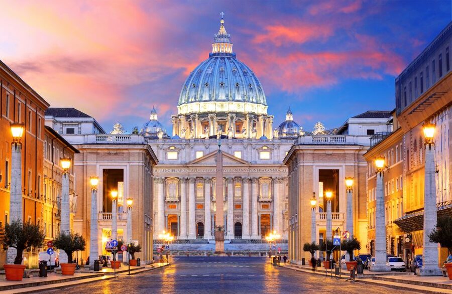 Rome: Hop-on Hop-off Bus & Vatican Museums Ticket - Riding past Rome’s imperial center