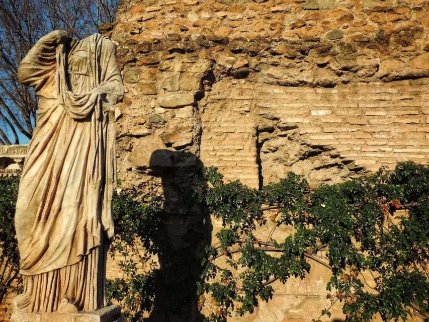 Rome: Houses of Augustus and Livia Private Tour - The Roman Forum in 35 minutes
