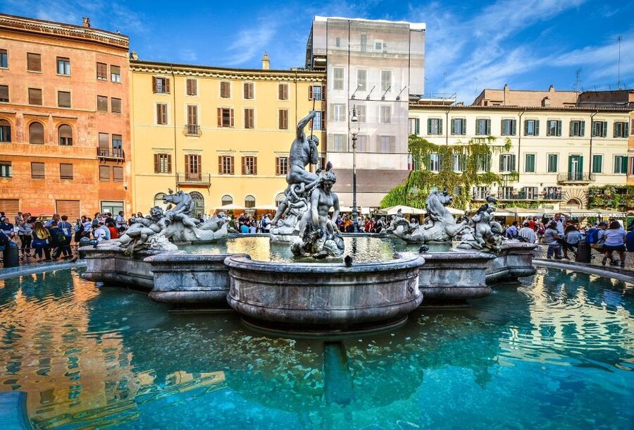 Rome: Immersive Underground and Piazzas Tour - The guides are the real value