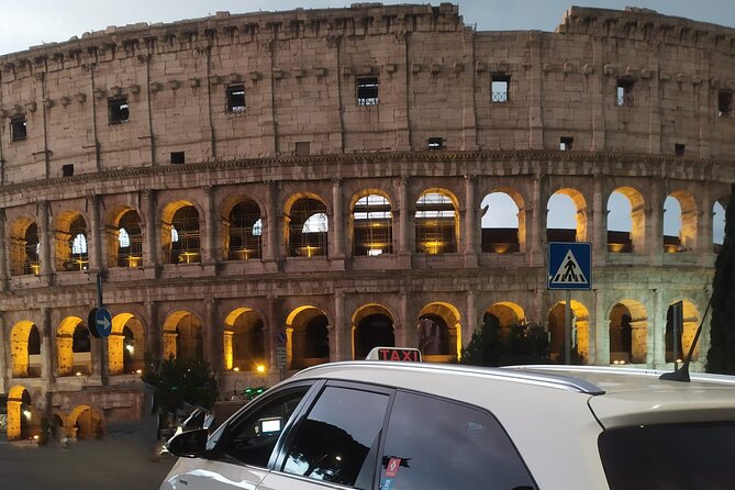 Rome in 2 Hours: Private Photo Tour of Iconic Monuments - The Roman Forum from Via Jugario