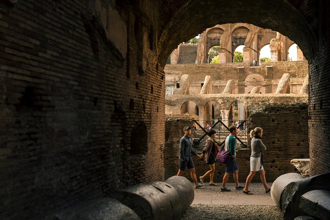 Rome in a Day Tour with Vatican, Colosseum and Historic Center - The Pantheon explains Roman engineering