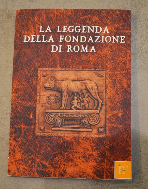 Rome: Incredible Adventure in the Heart of the City - Via dei Fori Imperiali and Piazza del Campidoglio