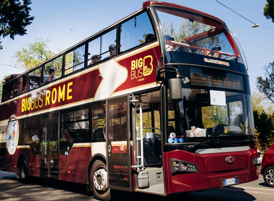 Rome: IoBus&RomeBoat Hop-On Hop-Off Bus and Boat Combo - Seeing Rome by Bus and Boat