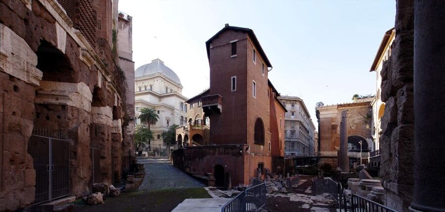 Rome: Jewish Ghetto and Trastevere, Half Day Walking Tour - Starting at the Portico d’Ottavia