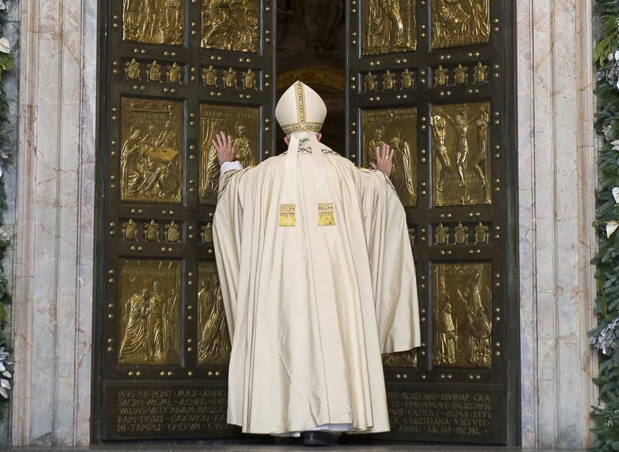 Rome: Jubilee Year Papal Basilicas Tour by Private Car - Santa Maria Maggiore: a strong first stop
