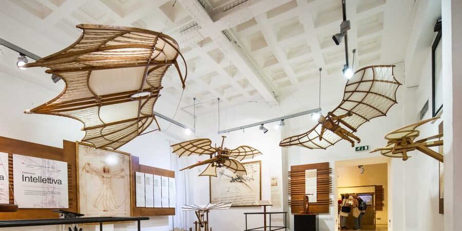 Rome: Leonardo da Vinci Exhibition Entrance Ticket - Seeing the drawings become real machines