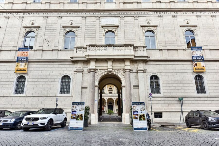 Rome: Leonardo da Vinci Exhibition Entrance Ticket - Holograms, videos, and seven interactive displays