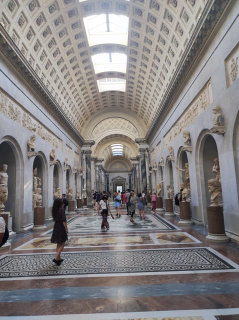 Rome: Majesty of the Vatican Small-Group Walking Tour - Michelangelo’s Sistine Chapel in a short visit