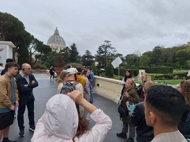 Rome: Majesty of the Vatican Small-Group Walking Tour - What a small group changes