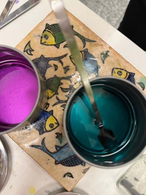 Rome: Make Your Own Candle Near the Colosseum - A Spritz, Wine, or Roman Snack While You Wait