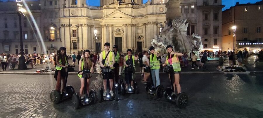 Rome: Night Segway Tour - Piazza Navona and Rome’s evening pulse