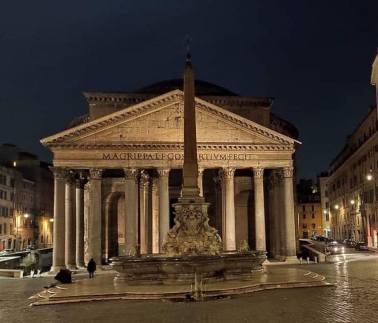 Rome: Night Tour by Golf Cart with Italian Dinner and Gelato - The Colosseum and Rome’s ancient heart