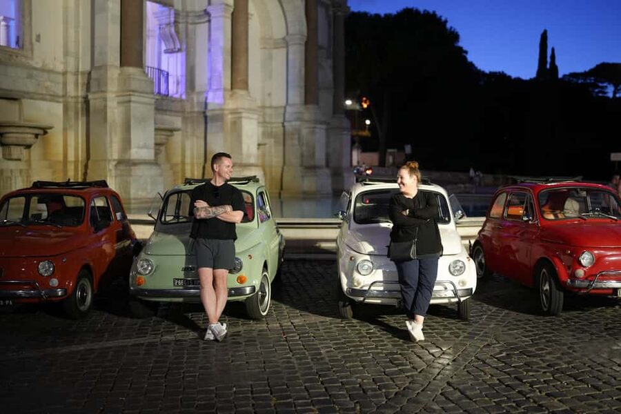 Rome: Night Tour in a Vintage Fiat 500 with Aperol Spritz - Gianicolo Terrace and the Fontana dell’Acqua Paola