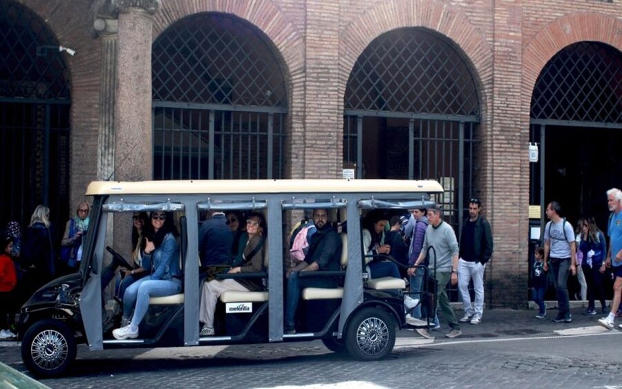 Rome: Night Tour of the City by Golf Cart (Private option) - Starting beside the Colosseum