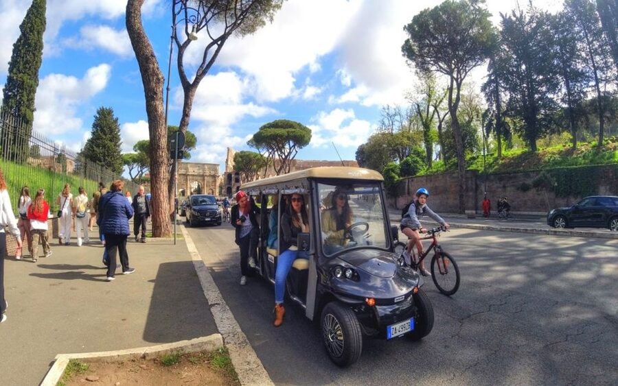 Rome: Night Tour of the City by Golf Cart (Private option) - The Spanish Steps from above
