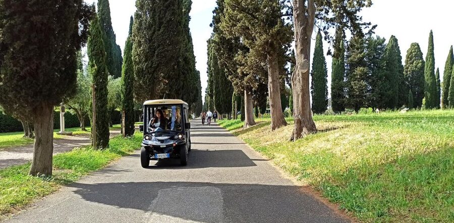 Rome: Official Catacombs Guided Tour with Golf Cart Shuttle - Key points to know before you book