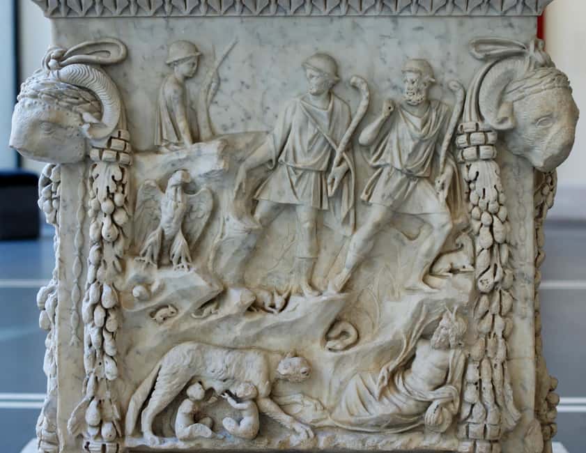 Rome: Ostia Antica Tour From Rome - Forum and the largest bathhouse