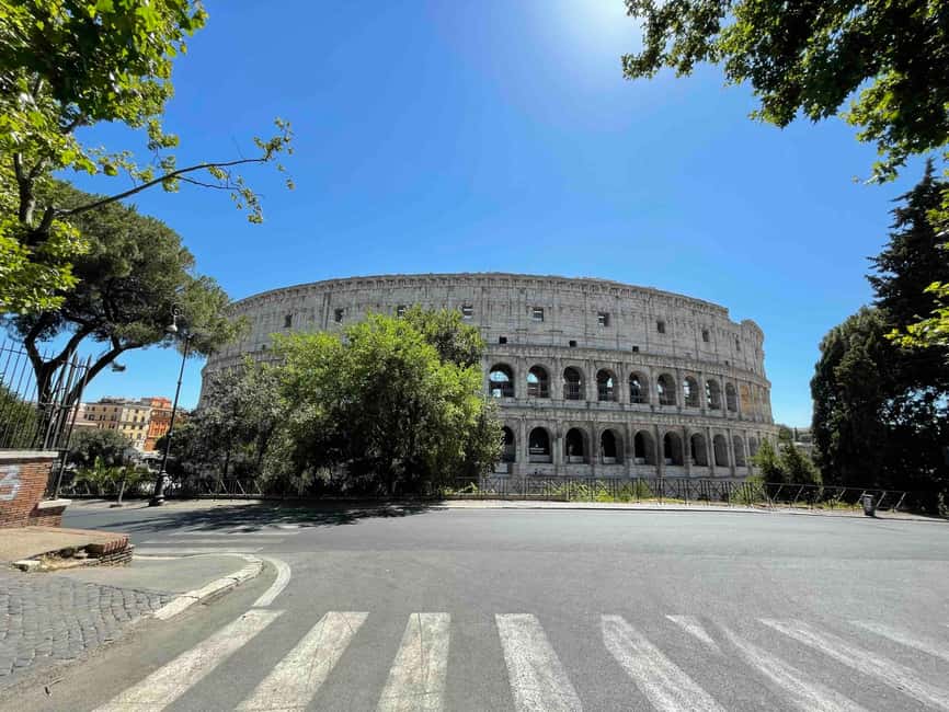 Rome: Out Of Crowds Colosseum Gladiator's Arena Guided Tour - Key points at a glance