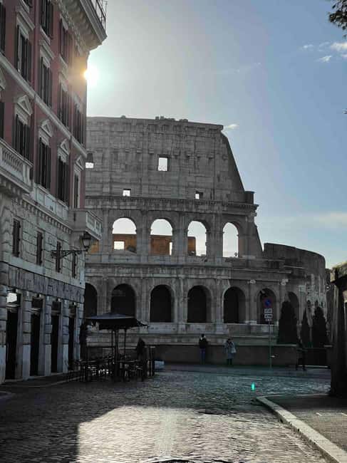 Rome: Out Of Crowds Colosseum Gladiator's Arena Guided Tour - What this Colosseum arena tour actually gives you